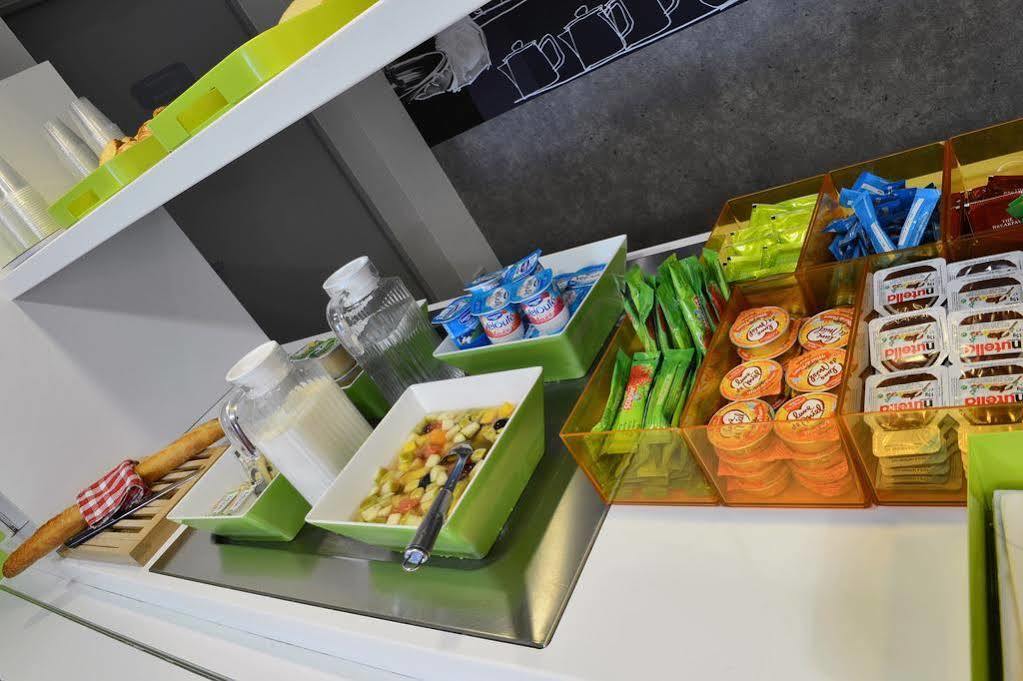Ibis Budget Grenoble Sud Seyssinet Exterior foto