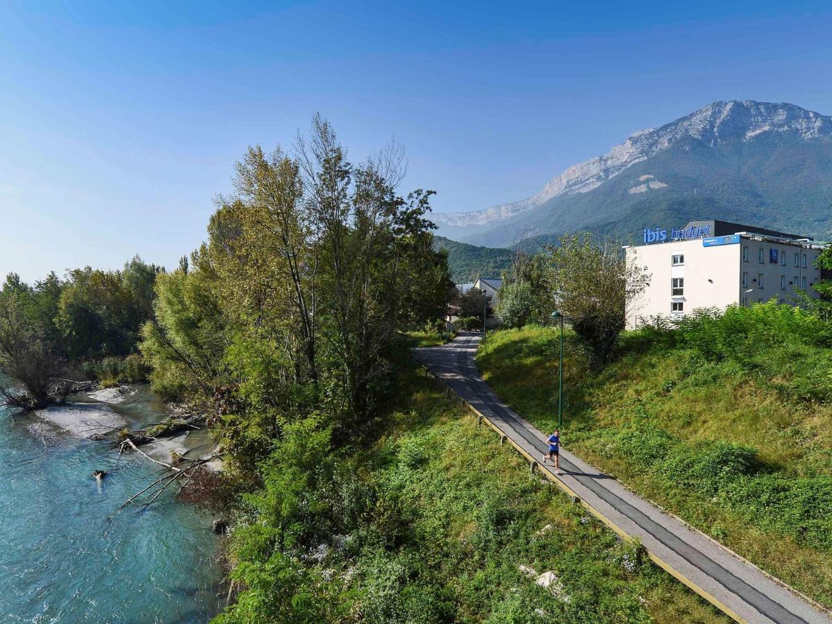 Ibis Budget Grenoble Sud Seyssinet Exterior foto